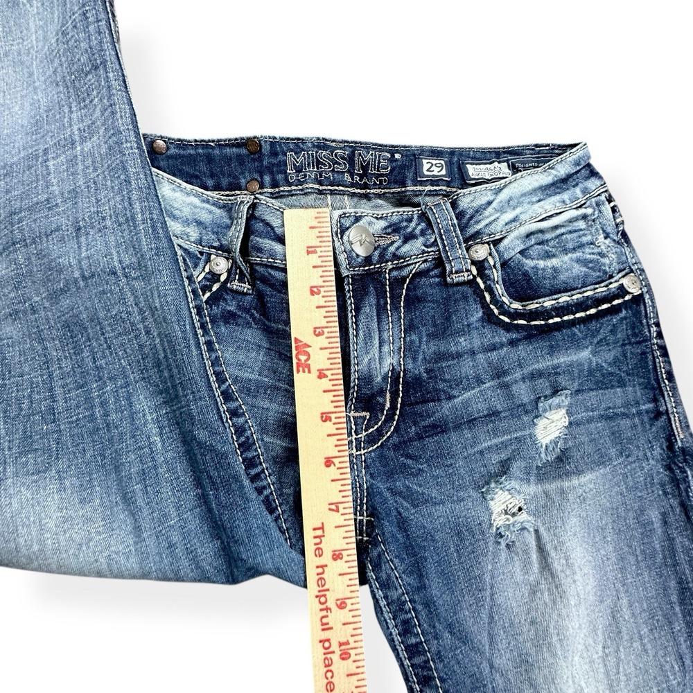Miss Me Women's Ankle Cropped Jeans Distressed Embroidered Size 29 Blue Denim - Picture 10 of 15